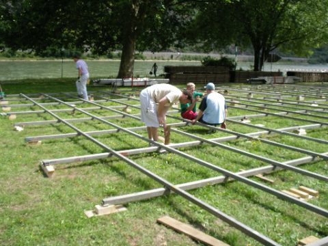 Zeltaufbau 100. Jubiläum