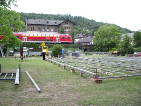 Zeltaufbau 100. Jubiläum