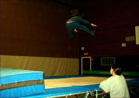 Trampolin-Turnen